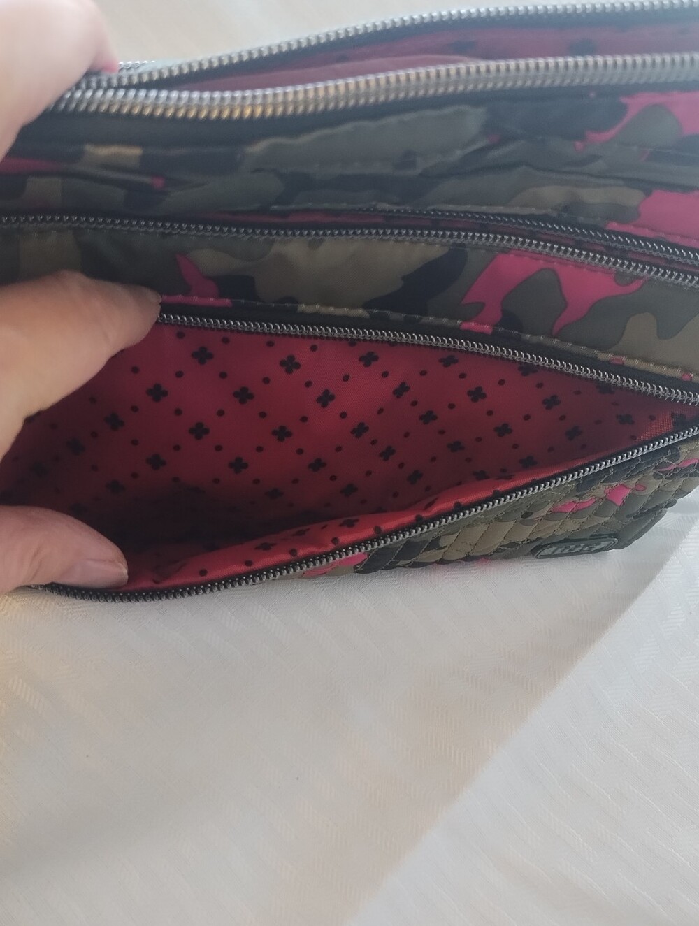 NWT LUG Slider cross body bag Camo Orchid - Picture 4 of 10